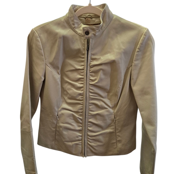 Wilsons Leather Jackets & Blazers - Wilsons Leather Cream Fitted Leather Jacket